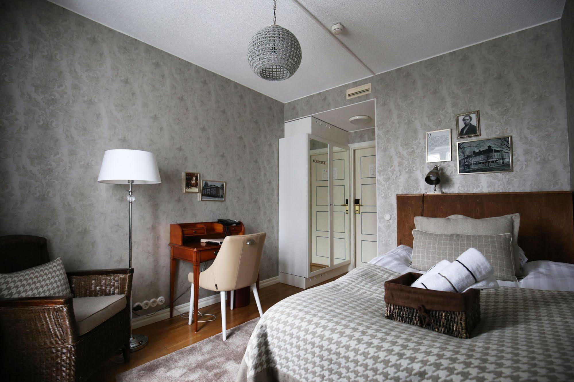 Boutique Hotel Yoepuu Jyvaskyla Exterior photo
